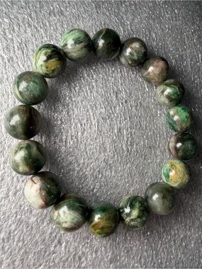 10MM Green Mica Natural Crystal Bracelet